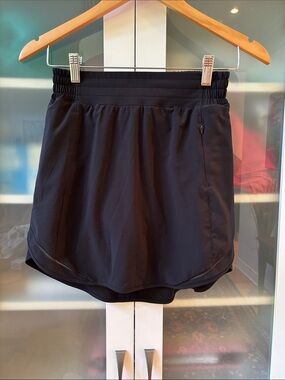 Lululemon Hotty Hot Skirt Long SZ 4 Black LIKE NEW 🖤🖤🖤